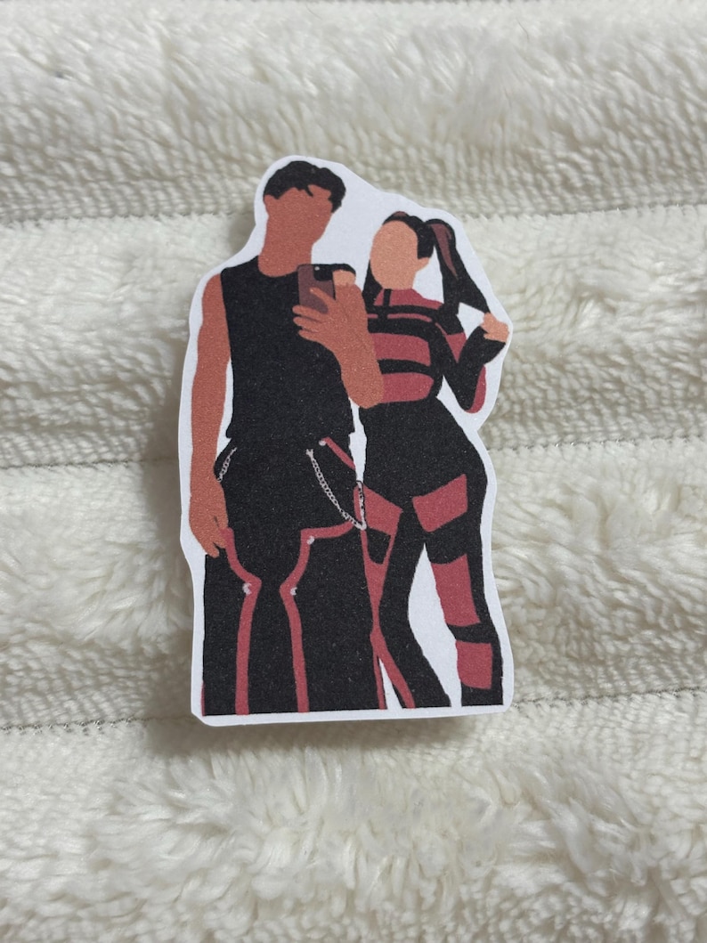 malachi-barton-and-kylie-cantrall-at-the-worlds-collide-tour-sticker-etsy