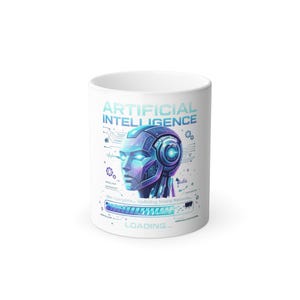 Puede incluir: Una taza de cerámica blanca con un gráfico de una cabeza de robot futurista en tonos azules y morados. El texto ARTIFICIAL INTELLIGENCE aparece en la parte superior, con una barra de carga debajo y el texto 98% COMPLETE... UPDATING NEURAL NETWORK... LOADING...