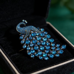 Vintage Crystal Peacock Brooch, Phoenix Animal Pin, Retro Rhinestone Bird Brooch, Women Coat Accessory, Statement Lapel Pin, Gift for Her