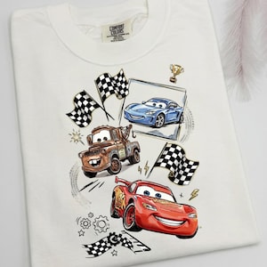 Lightning McQueen png, Disney Cars Racing Tee, Mater Tow Truck Shirt, Pixar Cars Birthday, Race Car Kids T-Shirt, Lightning McQueen tshirts immagine 1