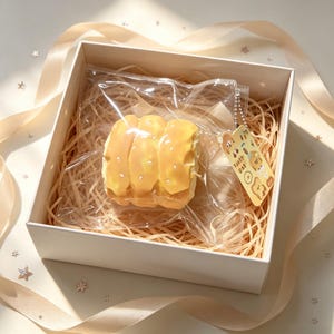 Old Bread Squishy | Vintage Bakery Toy | Slow Rise Silicone | Kawaii Desk Decor | Stress Relief Gift