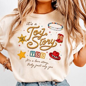 Comfort Colors I Knew It, I Knew You Shirt, Disneyland Pixar Toy Story 5, Musical Tee, You've Got A Friend In Me Toy Story 5 Shirt zdjęcie 2