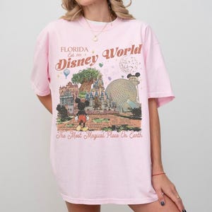 Vintage Mickey Disneyworld Comfort Colors Shirt, Retro Mickey And Friends Shirts, Walt Disneyworld Tee, Disney 2026 Trip Disney Vacation Tee immagine 4