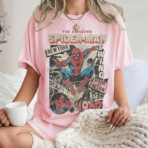 Vintage Amazing Spider-Man Shirt, Retro Mcu Comics Cover Tee, Pink Spiderman Graphic Shirt, MCU Fan Gift, Comfort Colors Mcu Trip Tee image 4