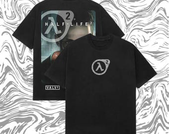 Vintage Half-Life 2 Heavyweight T-Shirt – Valve Game Tee, Retro FPS Gaming Shirt, Half Life 2 Graphic Streetwear