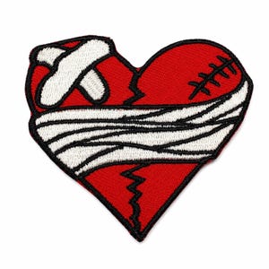 Broken Heart Embroidered Patch Heart Applique Badge Iron On Sew On Patch for Denim Jacket Backpack Hat and  DIY Accessories