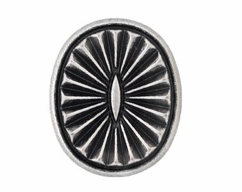 Bottoni con gambo in metallo stile concho sud-ovest ovali argento antico da 12 pezzi. 21 mm x 17 mm