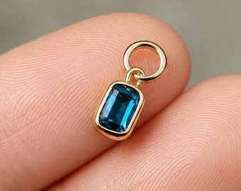 Real London blue topaz 18k solid gold charm pendant