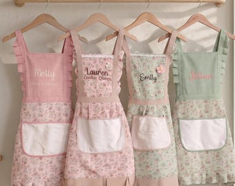 Personalized Embroidered Apron Dress, Custom Floral Pinafore with Pockets, Baking Lover Gift for Mom, Cooking Hobby Decor Gift