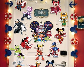 Imán personalizado para puerta de Disneyland del MCU, decoración personalizada para crucero de los Vengadores, vacaciones familiares de superhéroes 2026, regalos de Mickey, Iron Man y Spiderman