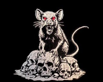 Patch tête de mort rat - souris démon aux yeux rouges brodée thermocollante - esthétique gothique en métal - écusson chaos et death rock - écusson dur à cuire