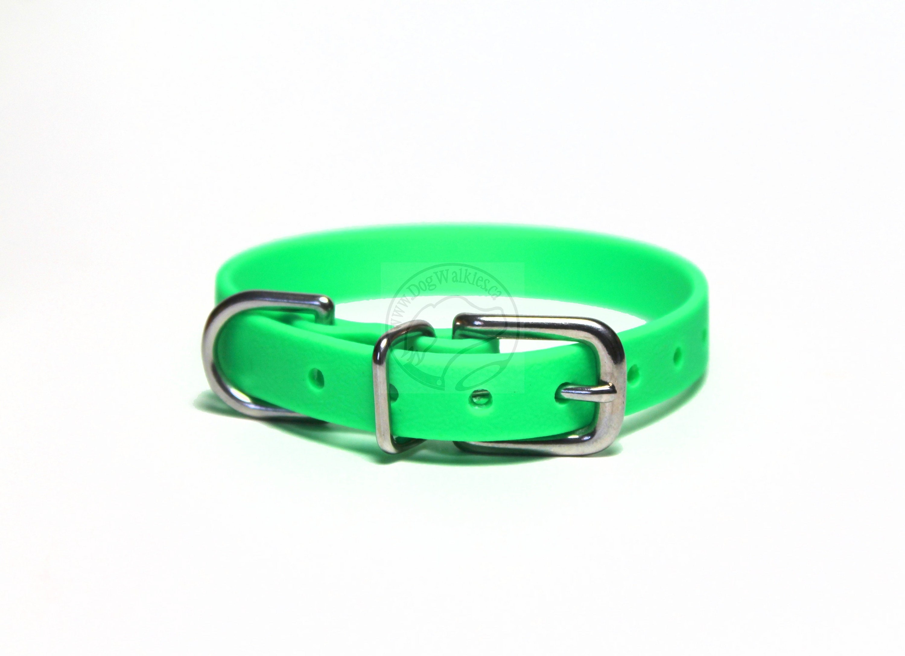 thin collars for dogs