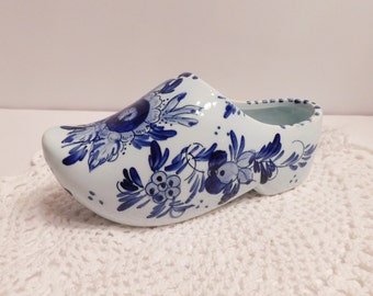 Vintage Hand Painted Delfts Blauw Dutch Clog Planter / Wall Pocket, Appears Unused