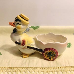 Grant Crest, Japan, MCM Hand-Painted Duck & Egg Cart Glossy Ceramic Planter, Very Good + Vintage Condition