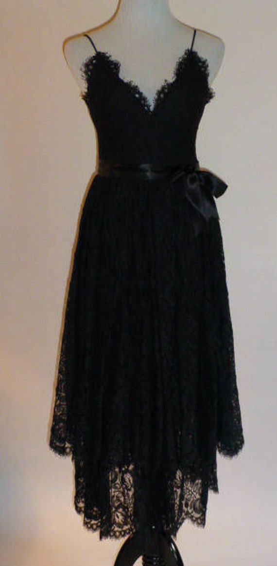Vintage Black Tiered Lace, Sweetheart Neck, Spaghetti Strap