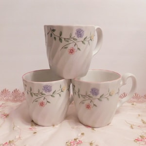 SUMMER CHINTZ By Johnson Bros. Set Of 3 Vintage Mugs, Made In England