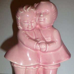 Vintage Girl / Boy Pink Glazed 7 1/2&quot; High Pottery Planter / Vase, Charming Collectible In Very Good Condition