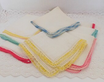Vintage Linen Napkins: Set of 8 Hand Crochet Pastel Borders