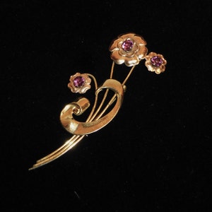 Harry Iskin 3 1/2&quot; L. Floral Bouquet Brooch, Amethyst Colored Stones, 10K Gold Metal, Ca. 1940&#39;s, Estate Sale