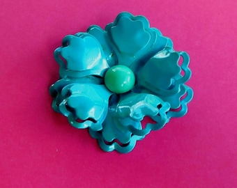 1960er - 1970er "Flower Power" 3 Dimensional Türkis Emaille Pin, Cut Out Blütenblätter. . . So Retro !