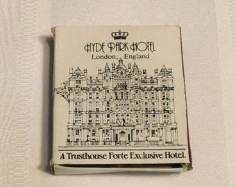 Vintage Streichholzbriefchen aus Hyde Park Hotel - London, England (Ca. 1980s)