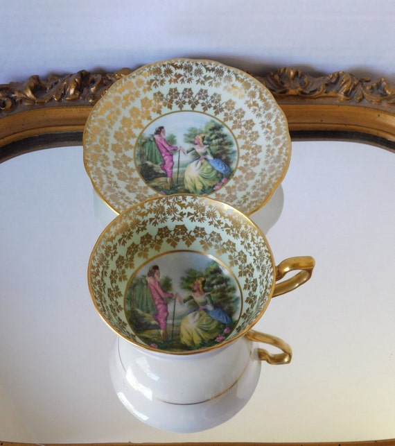 Tasse à thé et soucoupe en porcelaine blanche et dorée BERENICE | Maisons du Monde