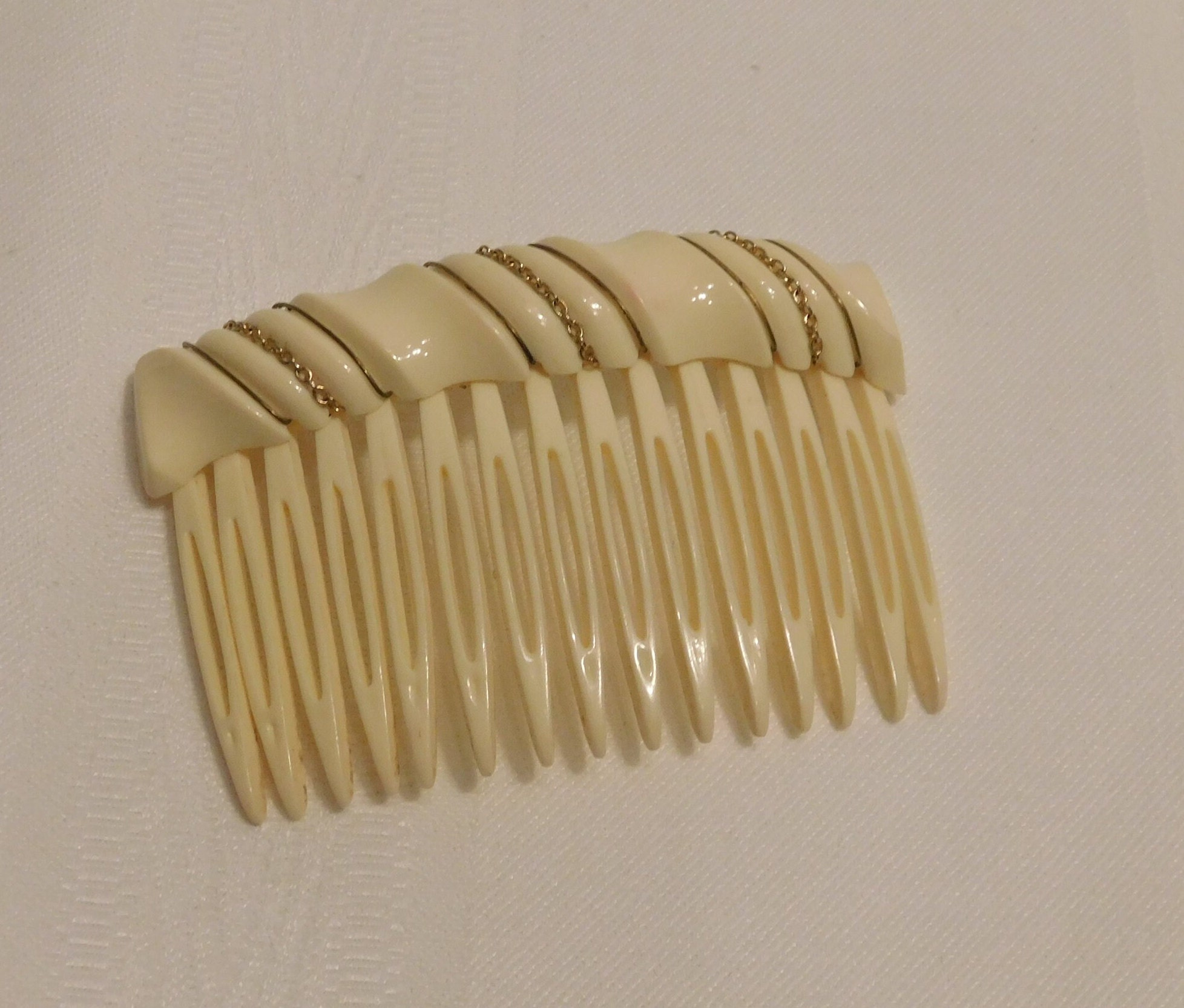 Alexandre de Paris Ivory Cream Gold Chain Accent Geometric Side Hair Comb Single Camila Paris French Hair Side Comb Handmade Small Tokyo main image 4