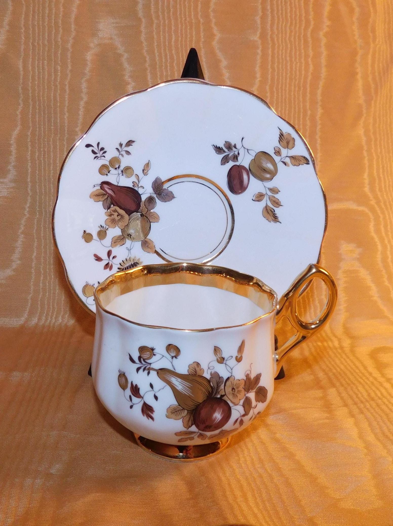 クイーンズ・ロジーナ・チャイナ、イングランド製磁器皿、スタンド付き Rosina china co - Etsy 日本