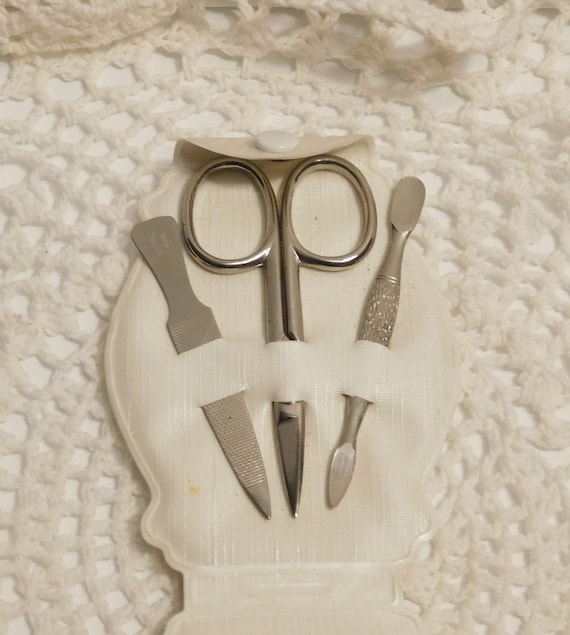 Six Piece Handbag Manicure Set, Quality Made In E… - image 3