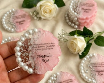 Personalized Pearl Epoxy Resin Magnets, Scalloped Silver Foil Keepsakes