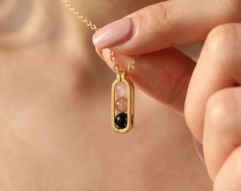 3 Peas in a Pod Necklace, Triple Bead Pendant, Minimalist Family Jewelry, Mother Daughter Necklace
