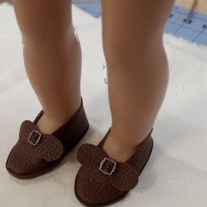 Marrón medio - Época de la regencia - Zapatos de muñeca históricos - para muñecas de 18 pulgadas -