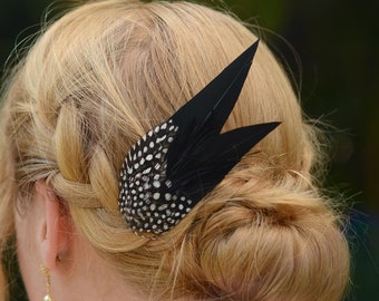 Black Monochrome Feather Hair Clip With Polka Dots Black Feather