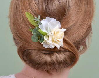 Flower Hair Clip in Ivory and White