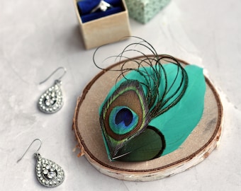 Pfauen- und Blaugrünfeder-Haarspange | Pfauenfeder-Fascinator | Braut Haarspange | Brautjungfern Haarspange | Hochzeits-Fascinator