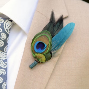 Peacock Feather Boutonniere in Teal and Green No.19 – Groom Buttonhole, Hat Pin, Wedding Corsage