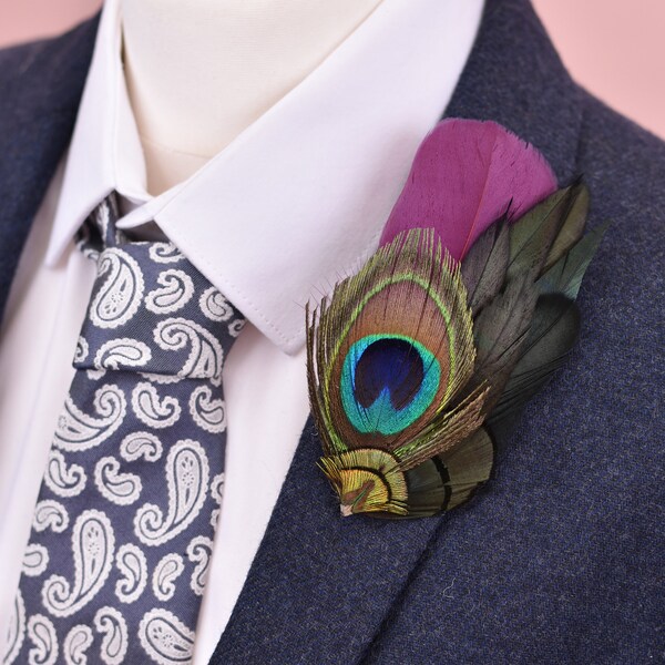 Harris End Feather Pin: Natural, Plum & Berry