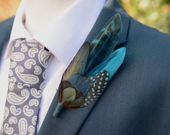 Teal and Turquoise Feather Lapel Pin No.298