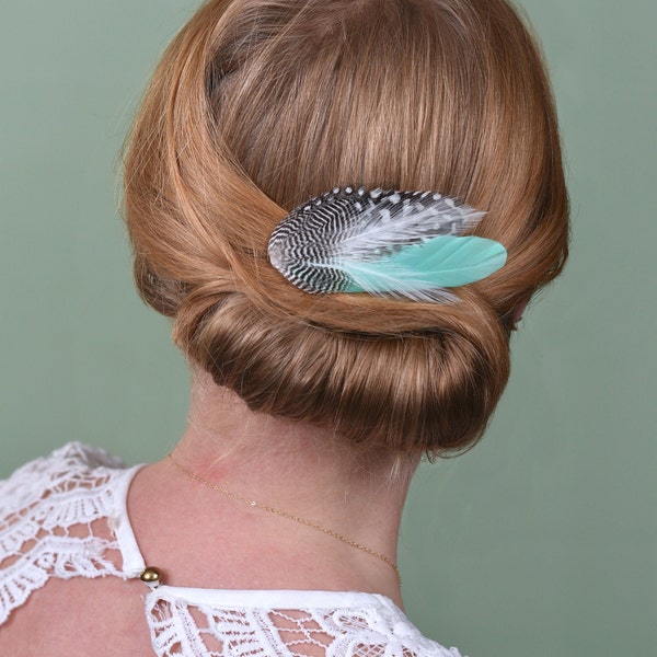 Feather Hair Clip in Mint Green and Polka Dot | Mint Feather Hair Clip | Mint Feather Headpiece | Wedding Fascinator | Bridal Headpiece