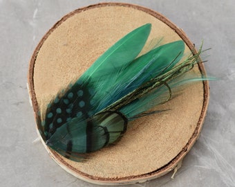 Small Green Feather Hair Clip