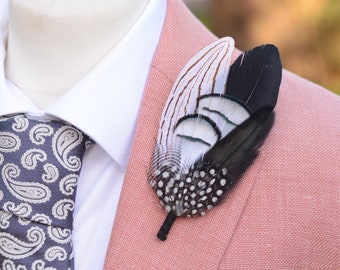 Monochrome Feather Lapel Pin Large No.1