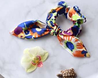 Vintage Satin Floral Hair Scrunchie | Scrunchy Hair Tie | Floral Print | Satin Scrunchies | Reclaimed Fabric | Vintage Fabric
