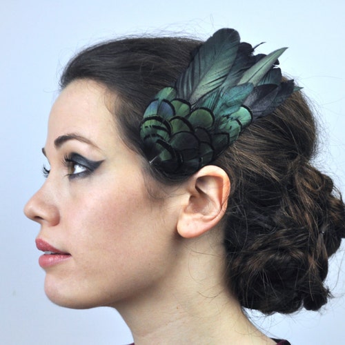 Feather Hair Clip in Glossy Green Black 