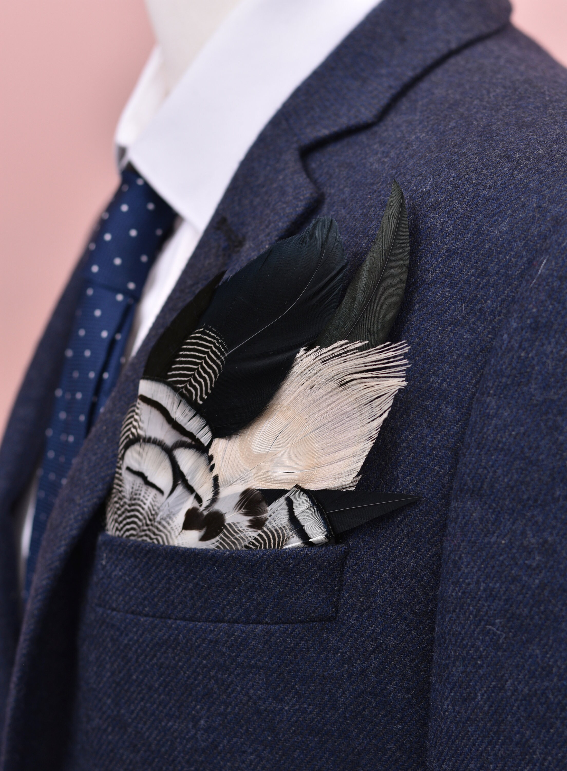 Monochrome Feather Pocket Square No.11
