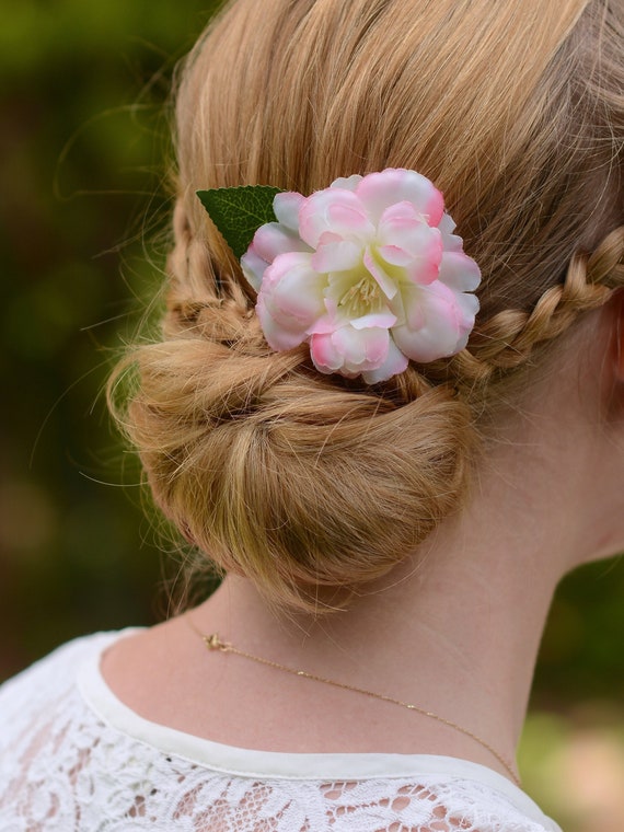 Camelia Rose Flower Hair Clip in Pastel Pink and White | Pin  display picture 3
