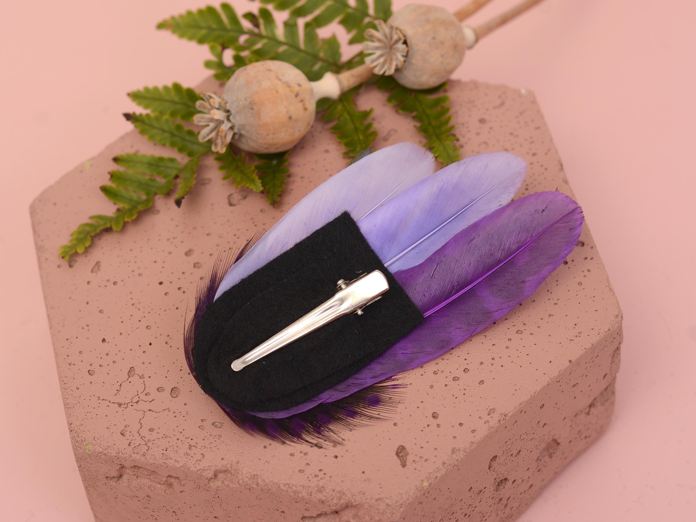 thumbnail image 2 of Lafairy Feather Fascinator Hair Clip – Z132 Floral Pinflower Brooch For Weddings & Parties 2 of 3