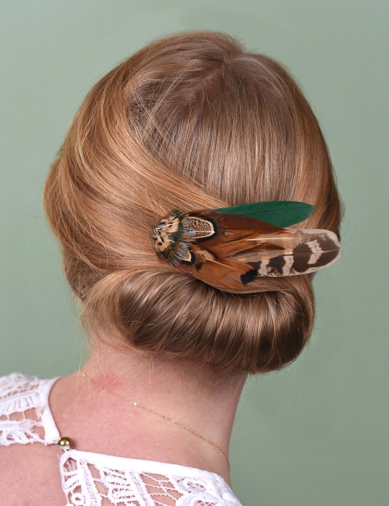 Groene en koperen fazantenveer haarclip Veren Fascinator Bruids Bruidsmeisje haarclip Bruiloft Fascinator afbeelding 1