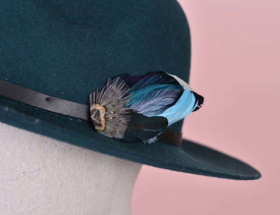 Blue Duck Feather Hat Pin / Lapel Pin 