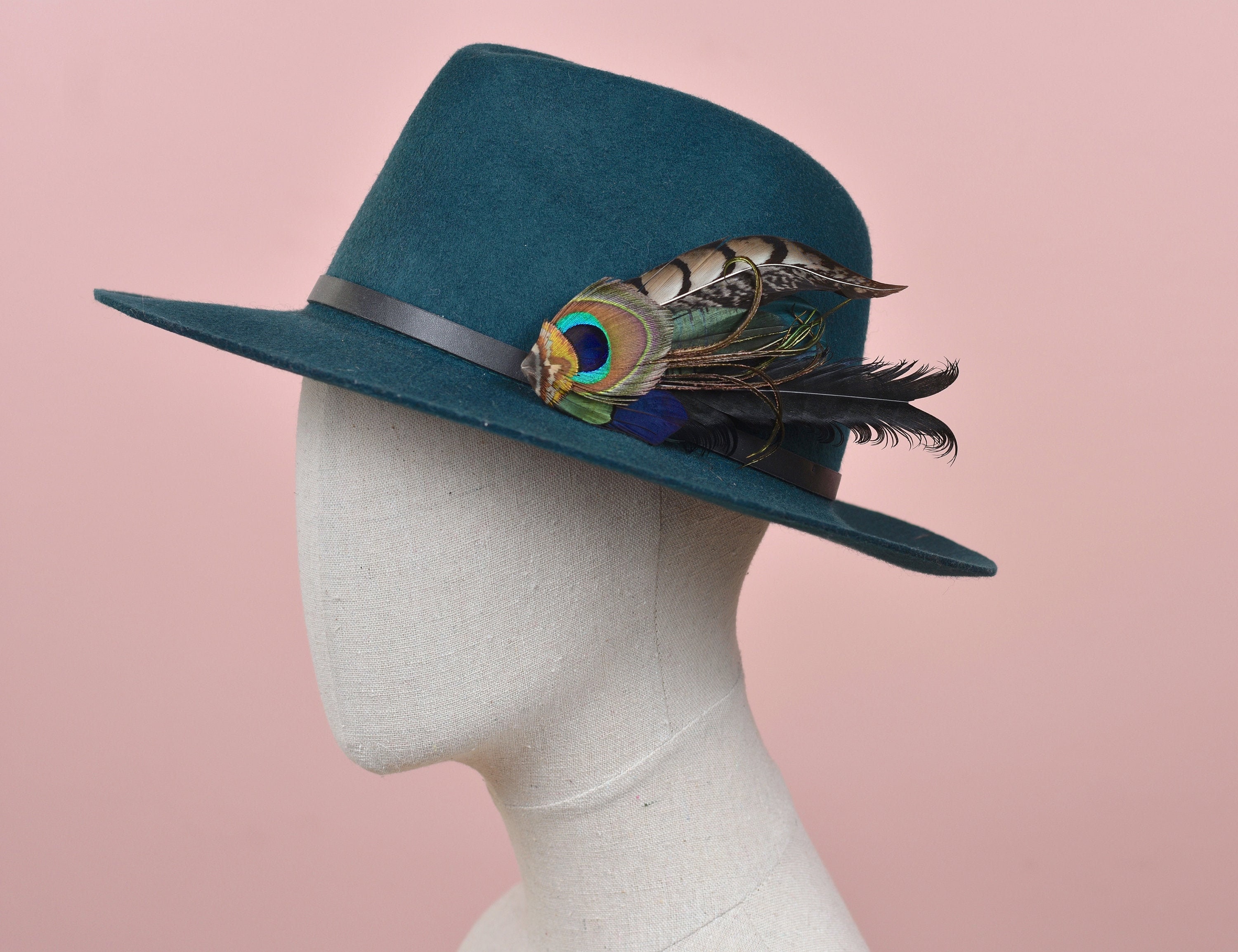 Pheasant Feather Hat Pin / Lapel 