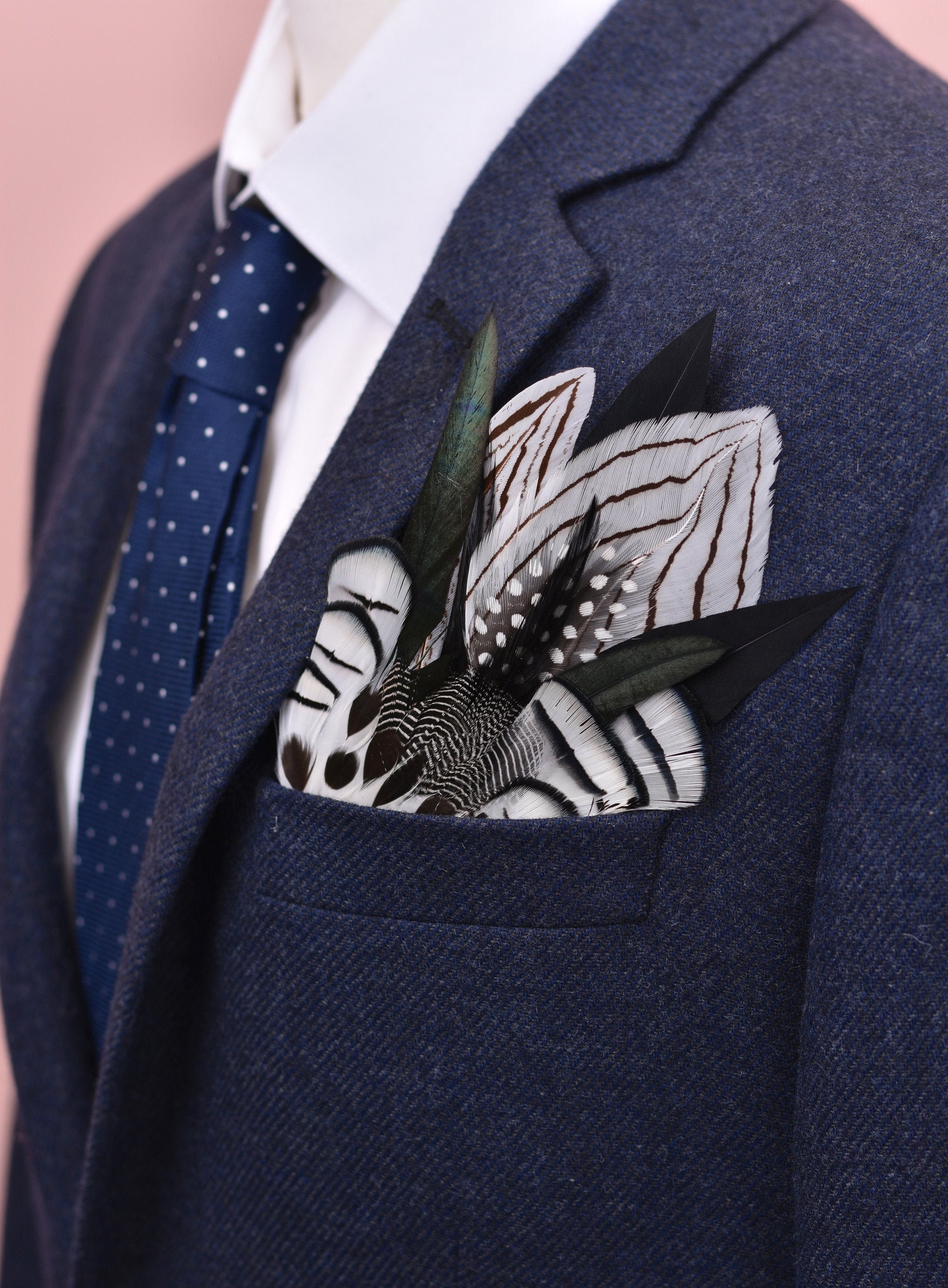 Monochrome Feather Pocket Square No.15